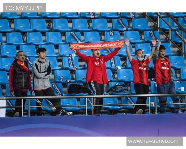 河北华夏迎战石家庄永昌激烈对抗再掀足球激情之战